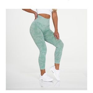 Sage Green Camo Seamless Leggings